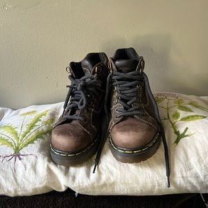 Boots out door play hiking/ great for cold weather